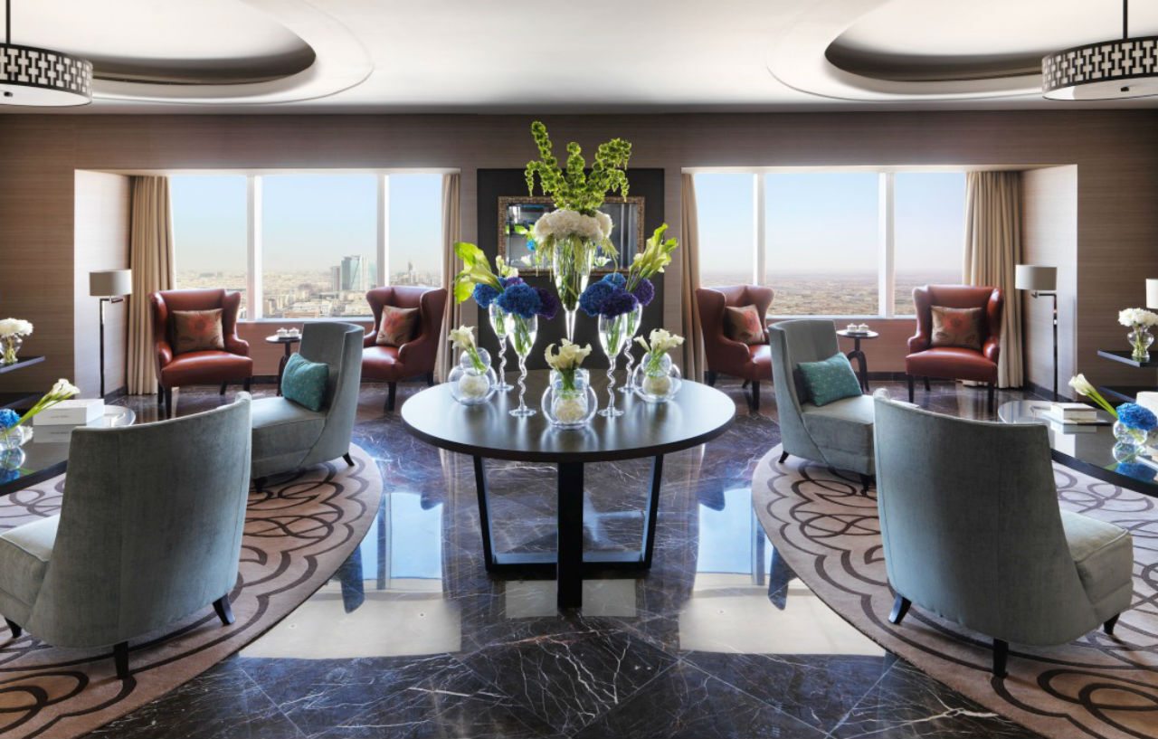 Four Seasons Hotel Ер-Ріяд Екстер'єр фото The Club Lounge at the Jumeirah Emirates Towers Hotel